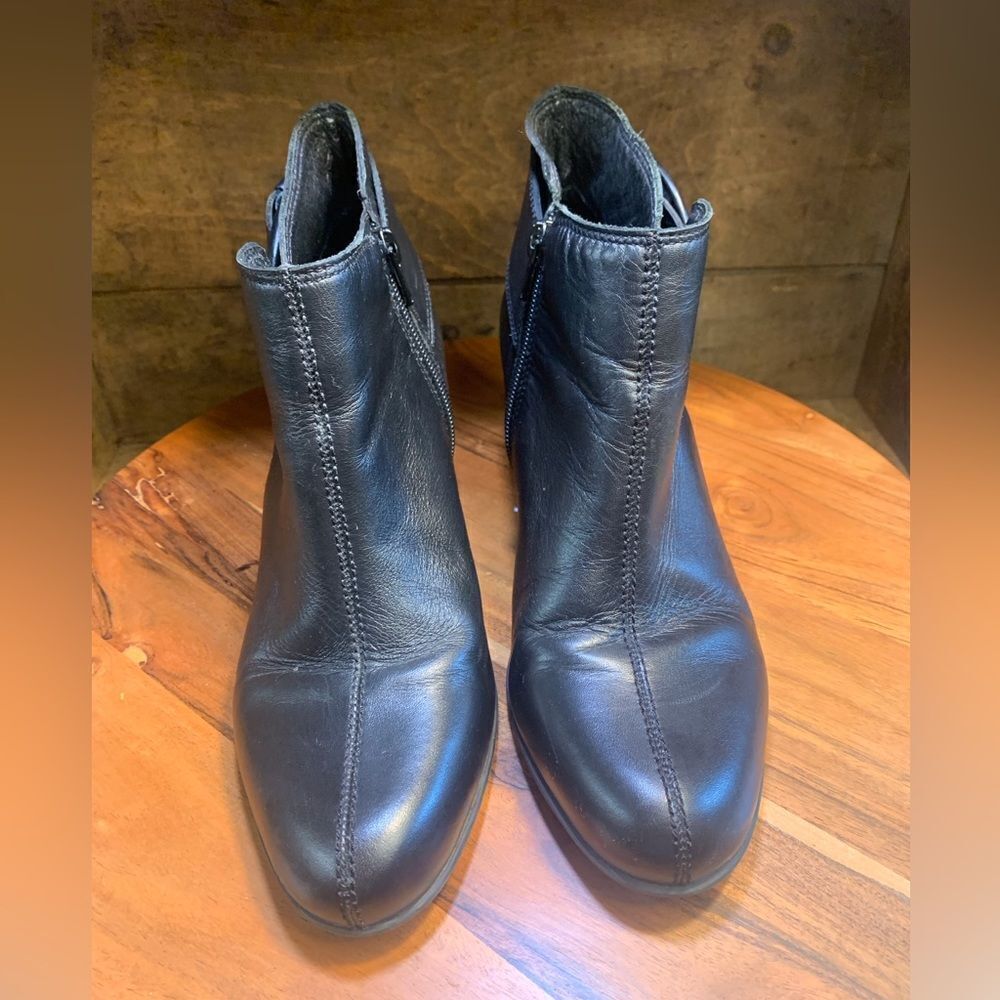 Nurture womens booties